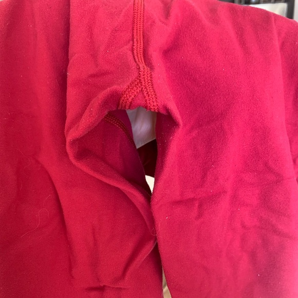 Lululemon leggings dark red - Picture 3 of 4